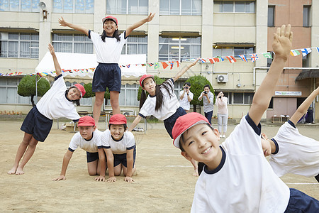 活力小学生做体操图片