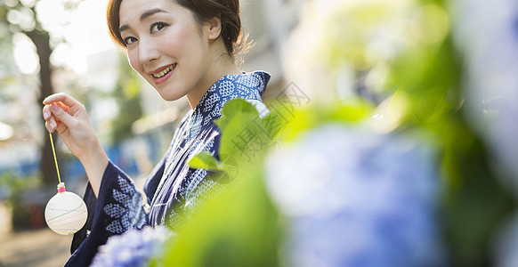 日式和服女性图片