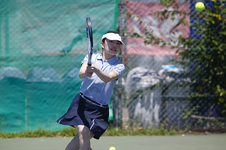 竞赛演奏上课打网球的女人图片