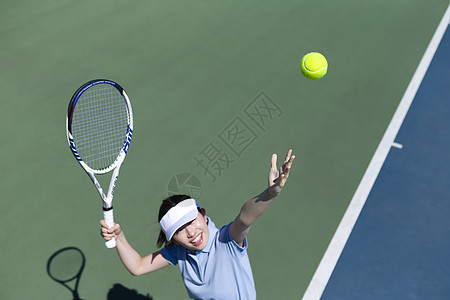 竞赛活跃俱乐部打网球的女人图片