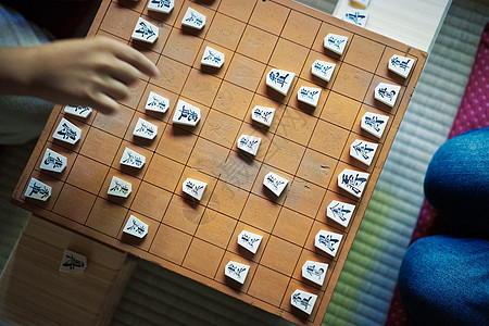 棋盘上的棋子图片