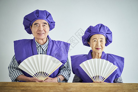 老人年长嘉年华老夫妇的庆祝活动图片