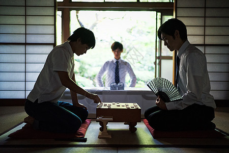 3人儿童留白将棋的对手图片