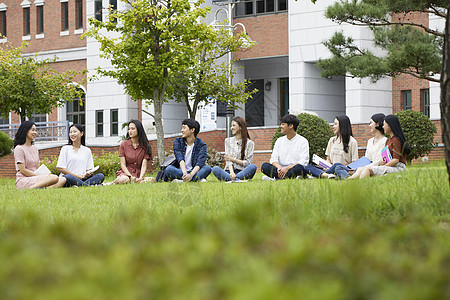 伙伴笑学校大学生图片