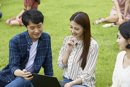 强烈的感情青年韩国大学生图片