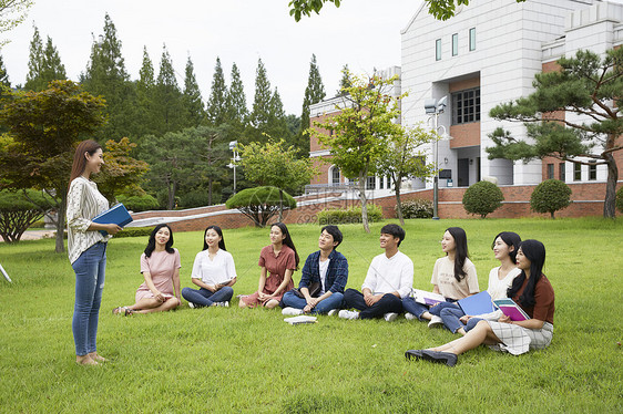 学习在一起幸福大学生图片