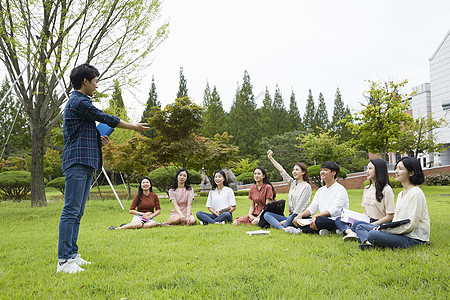 商业会议超时大学生图片