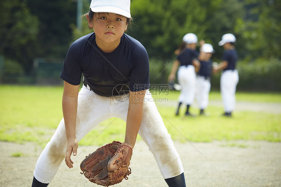 球赛运动场4人少年棒球练习比赛防守肖像图片
