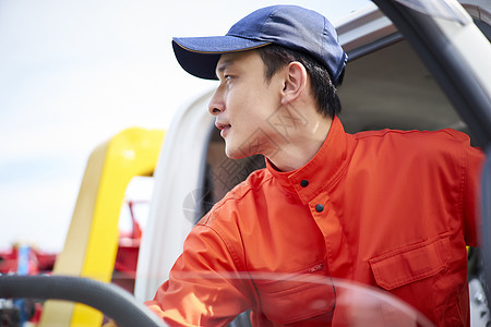 道路救援服务人员图片