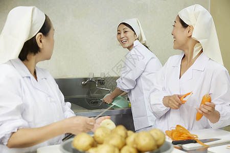 打工仔对话小学午餐做饭图片