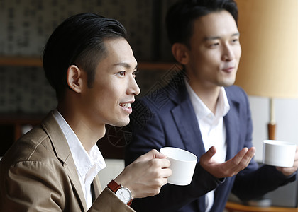 创业20多岁30多岁商人咖啡休息图片