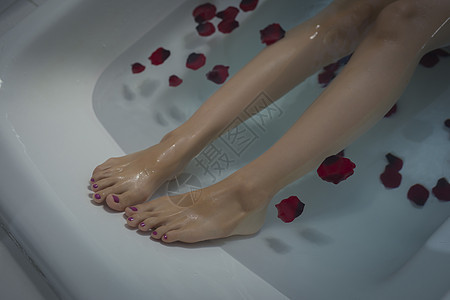热水轻松舒适浴室玫瑰浴缸脚图片