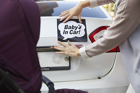汽车尾部贴纸婴儿安全标语背景图片