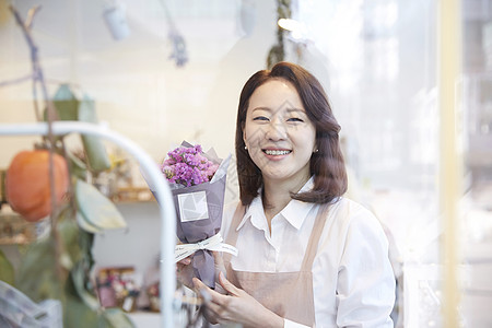 打破新生代成立花店年轻女子韩国人图片