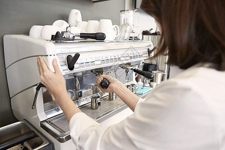 负责人准备工作咖啡杯咖啡馆咖啡师韩语图片