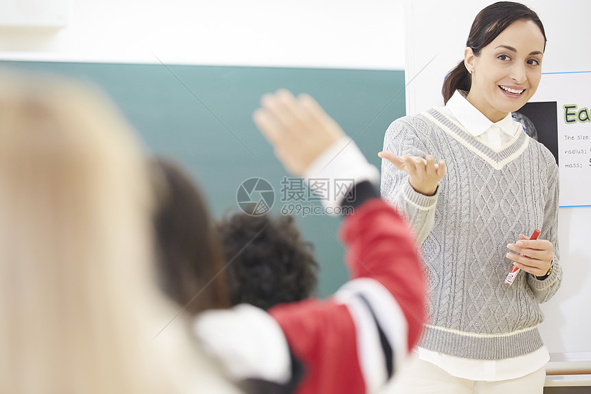 国际学校课堂现场高清图片下载-正版图片502166594-摄图网