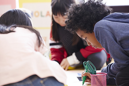 国际学校小学生交流学习图片