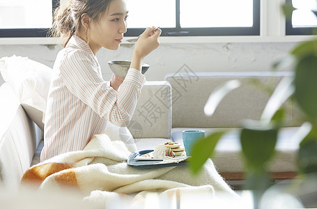 女生美营养喜欢时尚家常餐的女图片