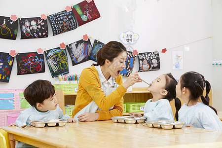 学院非常小青年幼儿园孩子老师韩语图片