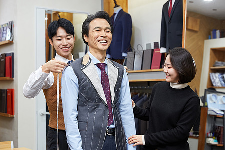 生活亚洲人掌管船只的人服装店客户时装设计师韩国人图片
