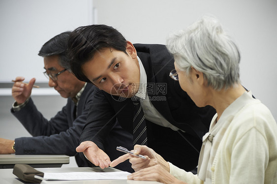 指示检查证明高级参加讲座图片