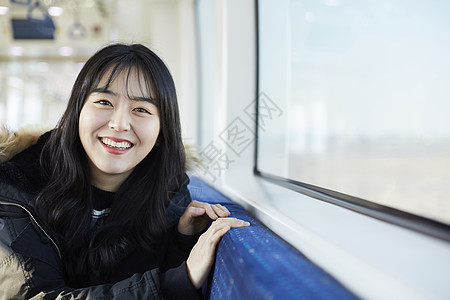 神谕在内青年火车旅行大学生韩语图片