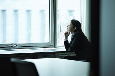 高层建筑女孩工作商业女人图片