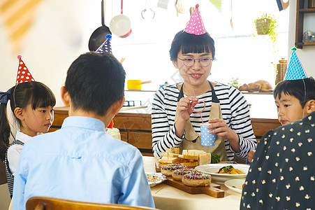 儿童生日聚会高清图片