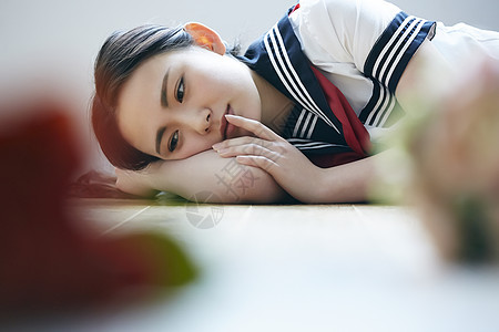 一人年轻女子日本人学校女孩高中肖像图片