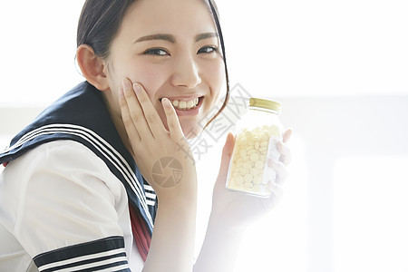 房屋青少年日本人高中女生美图片