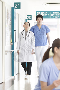 男行走商务医疗医院女医生护士图片