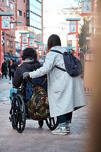 女孩骨伤文稿空间在轮椅旅行的人图片