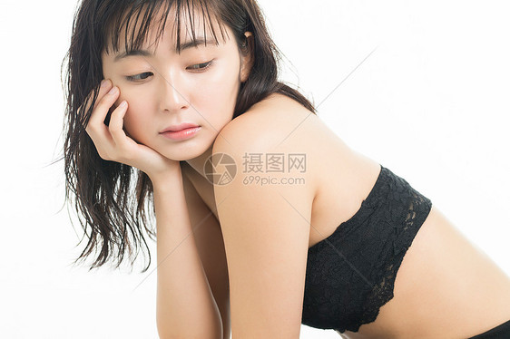 漂亮性感的美女肖像图片