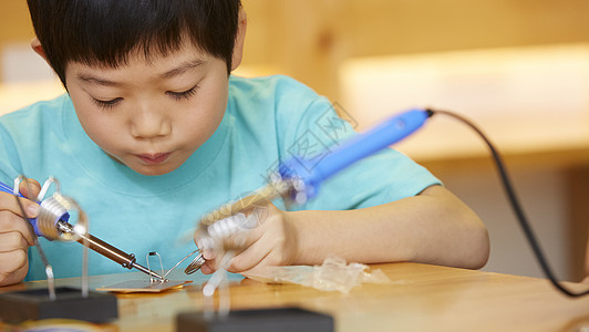 站台幼儿园儿童一人儿童工作坊图片