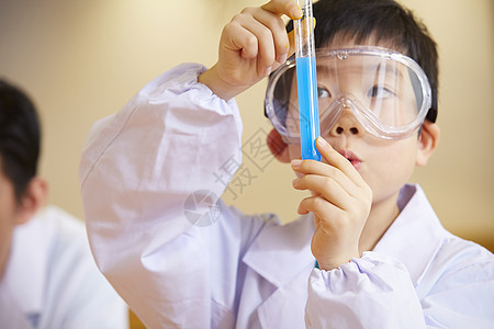 化学物亚洲孩子气的儿童工作坊科学图片