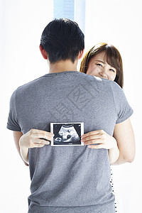 活力人类开心夫妻怀孕图片