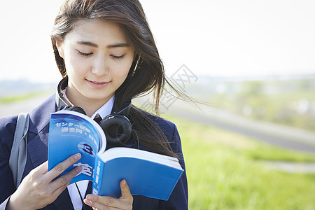 天干净校服学校女孩高中学习图片