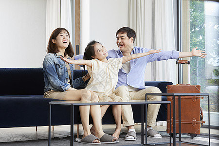 强烈的感情酒店特写镜头旅行家庭爸爸妈妈女儿韩国人图片