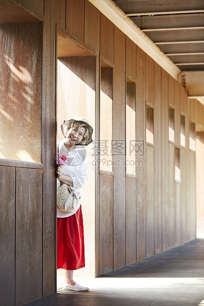 书包神谕店员生活女人老人韩国人图片