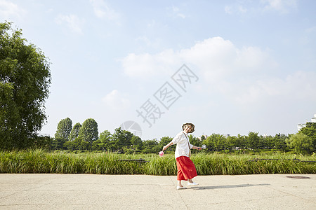 迷公园迷笛生活女人老人韩国人图片