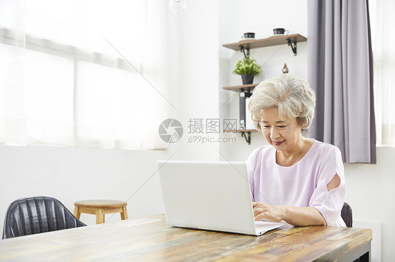 迷笛表示建筑生活女人老人韩国人图片
