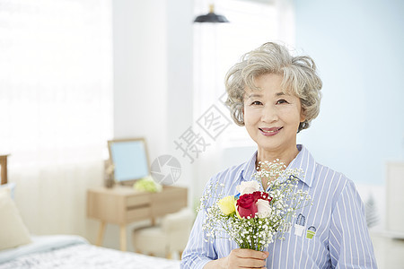 评价雪建筑生活女人老人韩国人图片