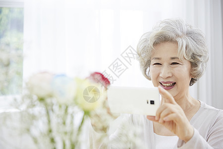 非常小神谕在内生活女人老人韩国人图片