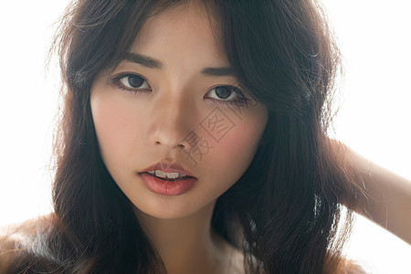 青年日式美女肖像图片