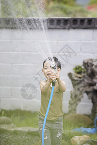 夏天非常小户外的生活房子花园家庭韩语图片