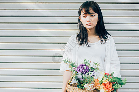 新鲜带来人物花生活女肖像图片