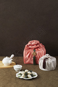 东方食品女士佩戴的小饰物有时被称为垃圾丘塞克松皮绉纱礼物图片