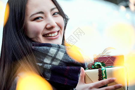 情侣爱情送礼有礼物的女人图片