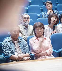 高角礼堂女孩会议商务研讨会图片