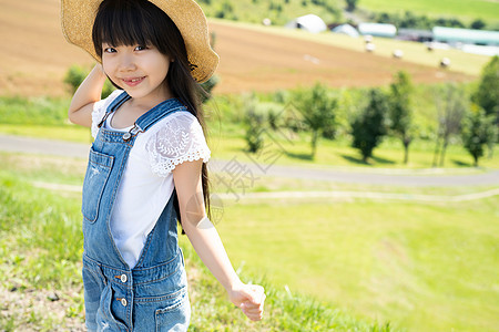 假日年轻的女孩1人北海道景观和女孩图片